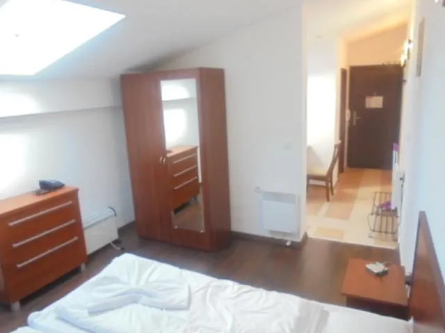 아파트호텔 Winslow Infinity 3*