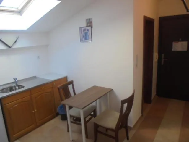 아파트호텔 Winslow Infinity 3*