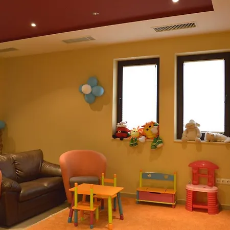 Апартхотел Winslow Infinity 3*