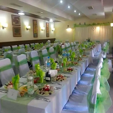 Winslow Infinity Apartahotel 3*